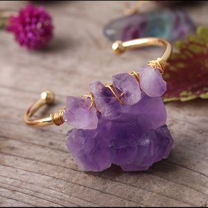 Amethyst gold cuff